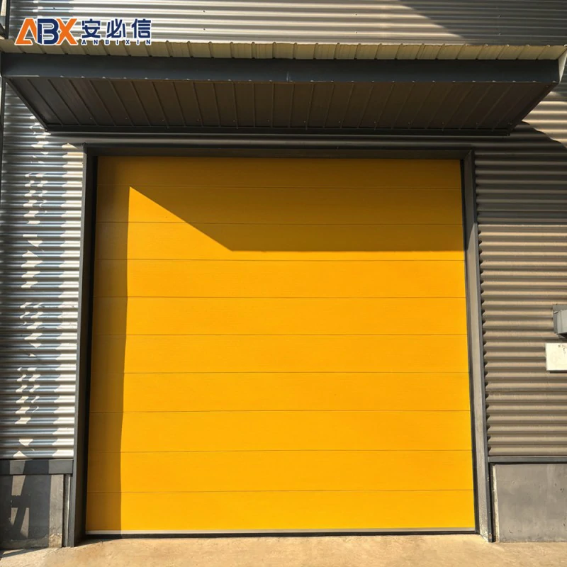武威市快速滑升门